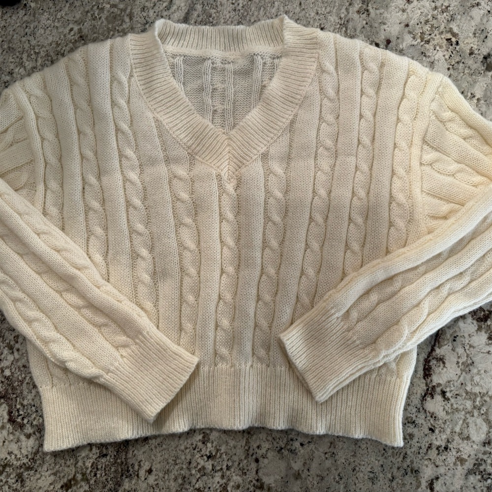 Cream Cropped Sweater
